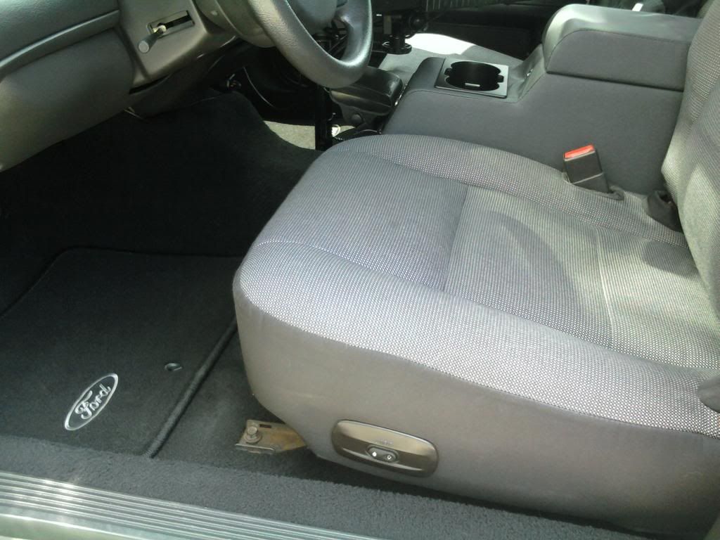 Ford Logo Floor Mat Pictures... Body and Interior